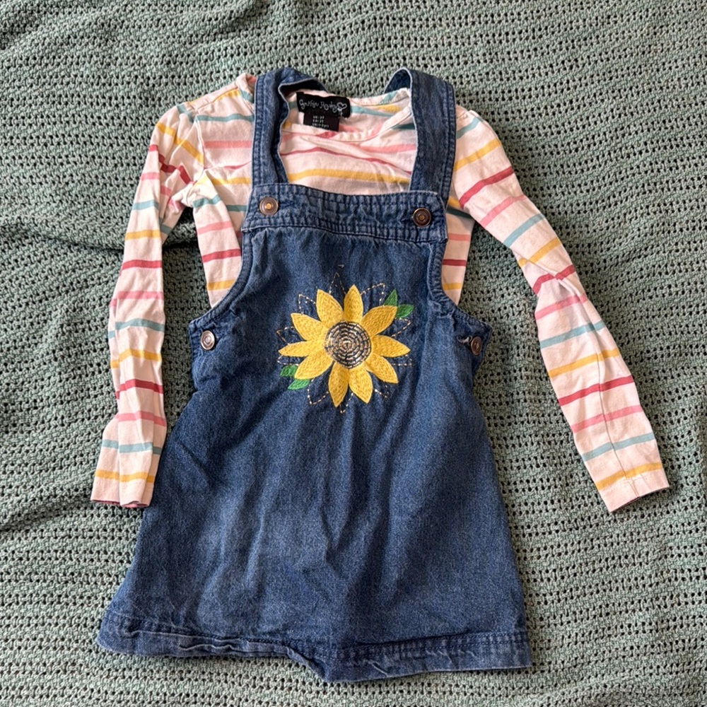 2/$10 2T Kids Denim Overall Dress with Sunflower